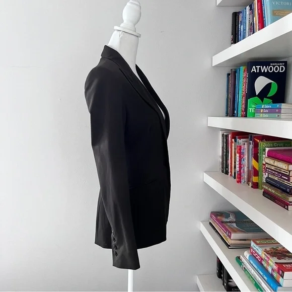 Norma Kamali Women's Blazer Black Size 6